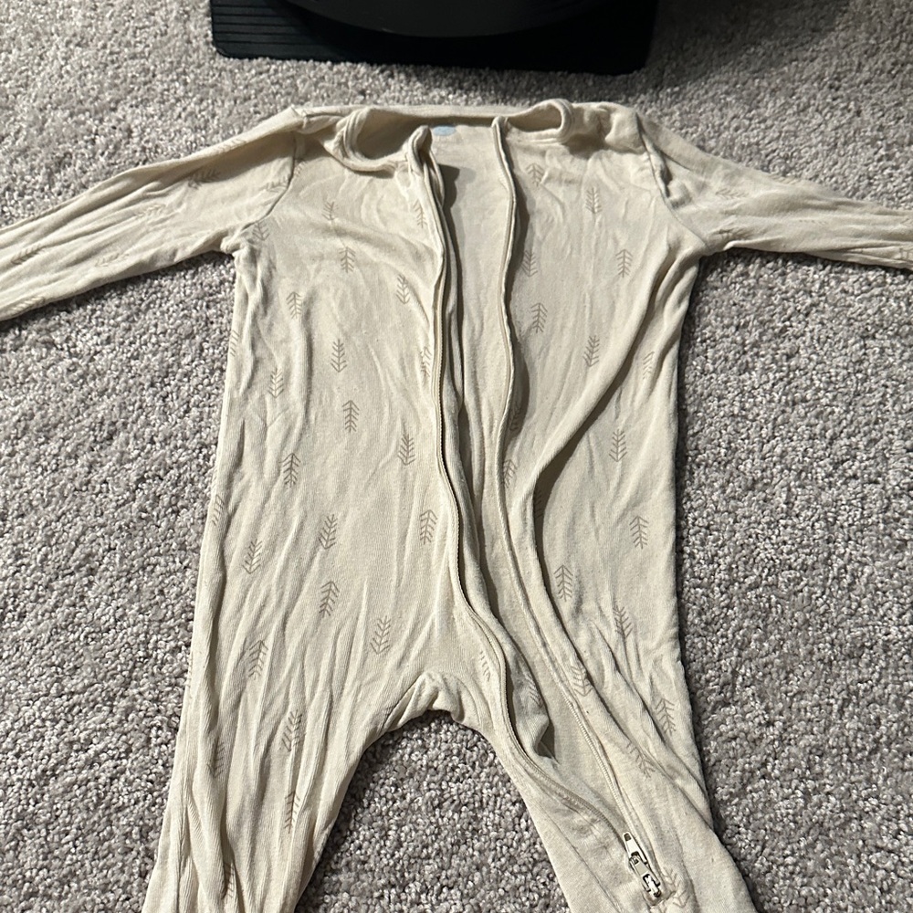 Cloud Island Cream Kids Footie